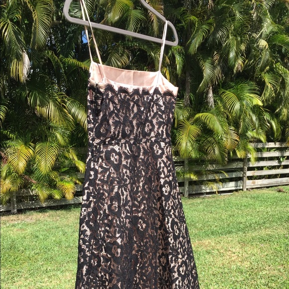 👗 Dress - Picture 4 of 8